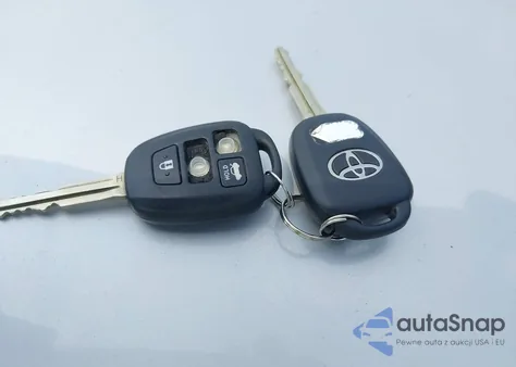 2014 Toyota Corolla Le из США, поврежденный, VIN 2T1BURHE4EC130152